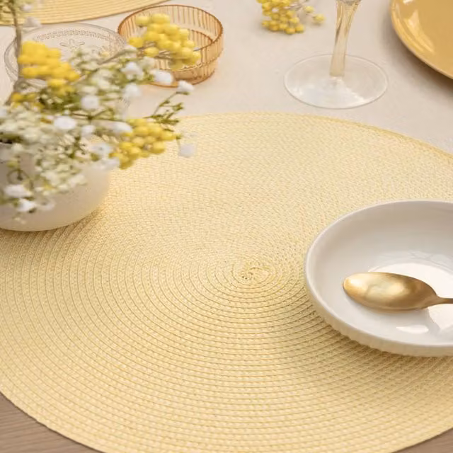 D-C-Fix Wipe Clean Woven Round Placemats in Vanilla Yellow