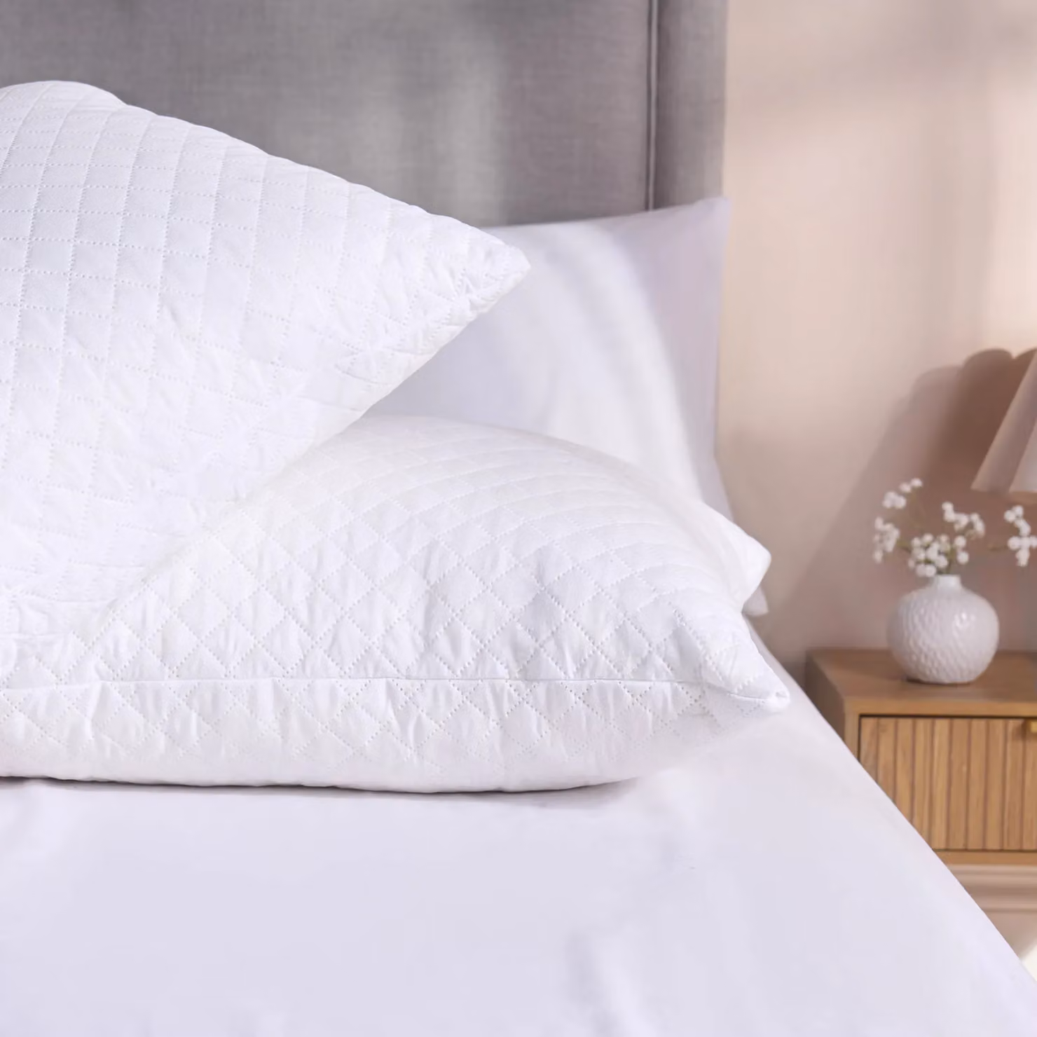 OHS 2 Pack of White Shredded Memory Foam Pillows, Cooling and Breathable for Side and Back Sleepers, W/D/H: 60 x 40 cm – 3