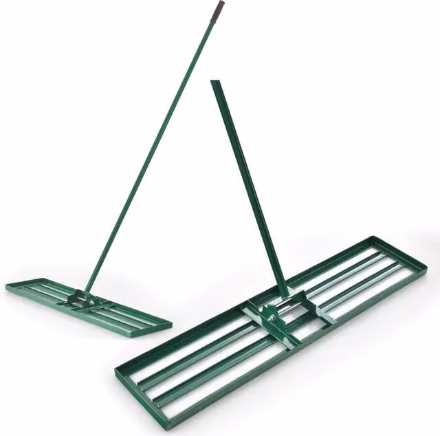Costway Manual Lawn Leveling Rake in Green, Width: 91 cm