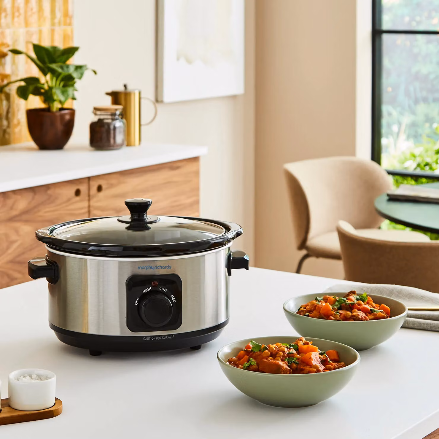 Morphy Richards 3.5L Stainless Steel Slow Cooker in Silver – 4