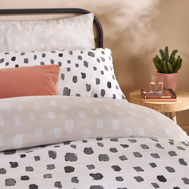Make It A Home Robi Dotted Duvet Cover, Anthracite, Silver and Multicolour, 140 x 200 cm