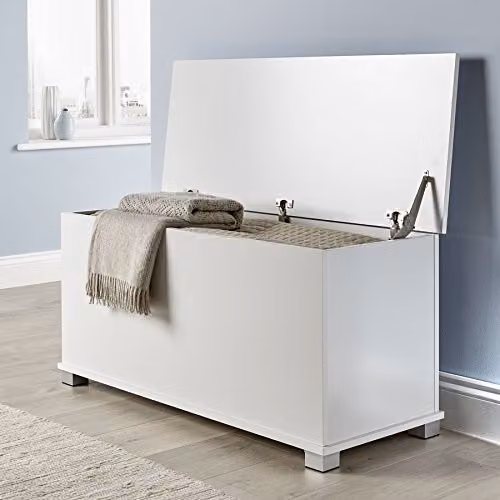 Home Source Ottoman Storage Chest in White