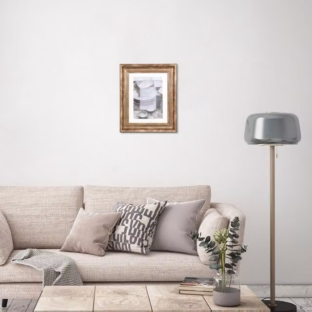 The Port. Co Gallery Antique Rectangular Single Tabletop Photo Frame in Gold, A4