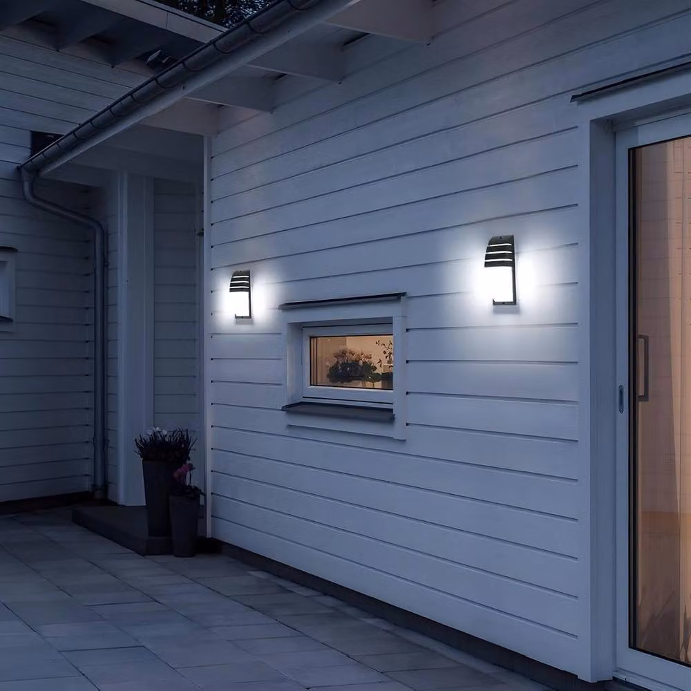 Goeco 2 Pack Modern Up and Down LED Wall Lights in Black, 12 W, 6500 K, IP65 Waterproof – 6