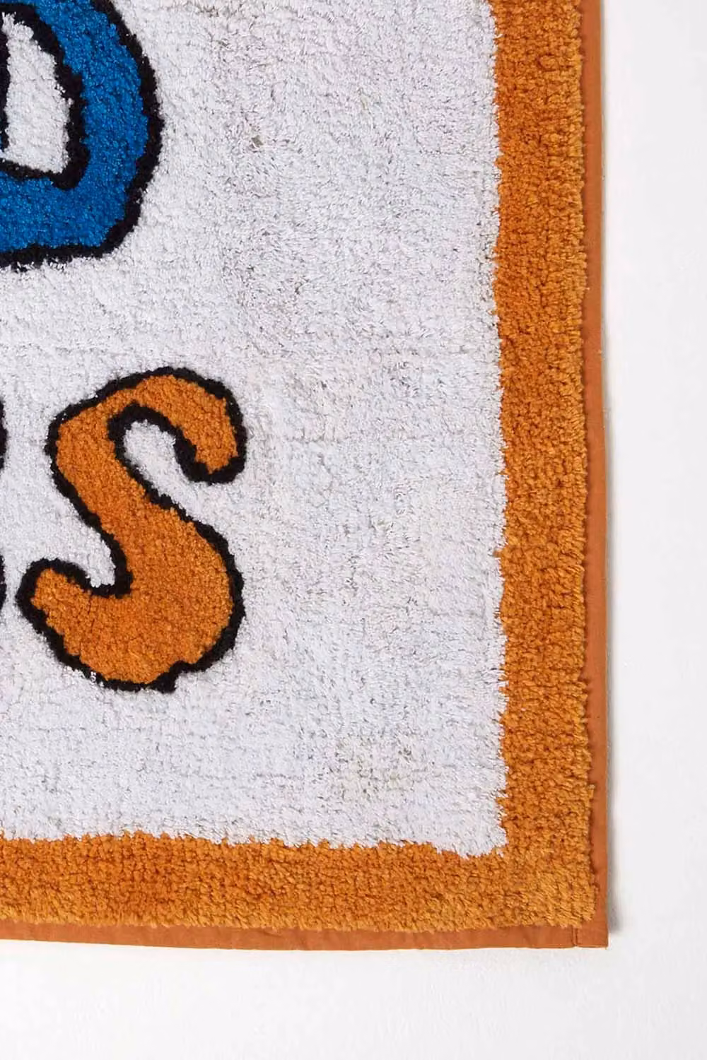 Homescapes Good Vibes Cotton Bath Mat, Orange, White and Blue, W: 50 cm, D: 80 cm – 2