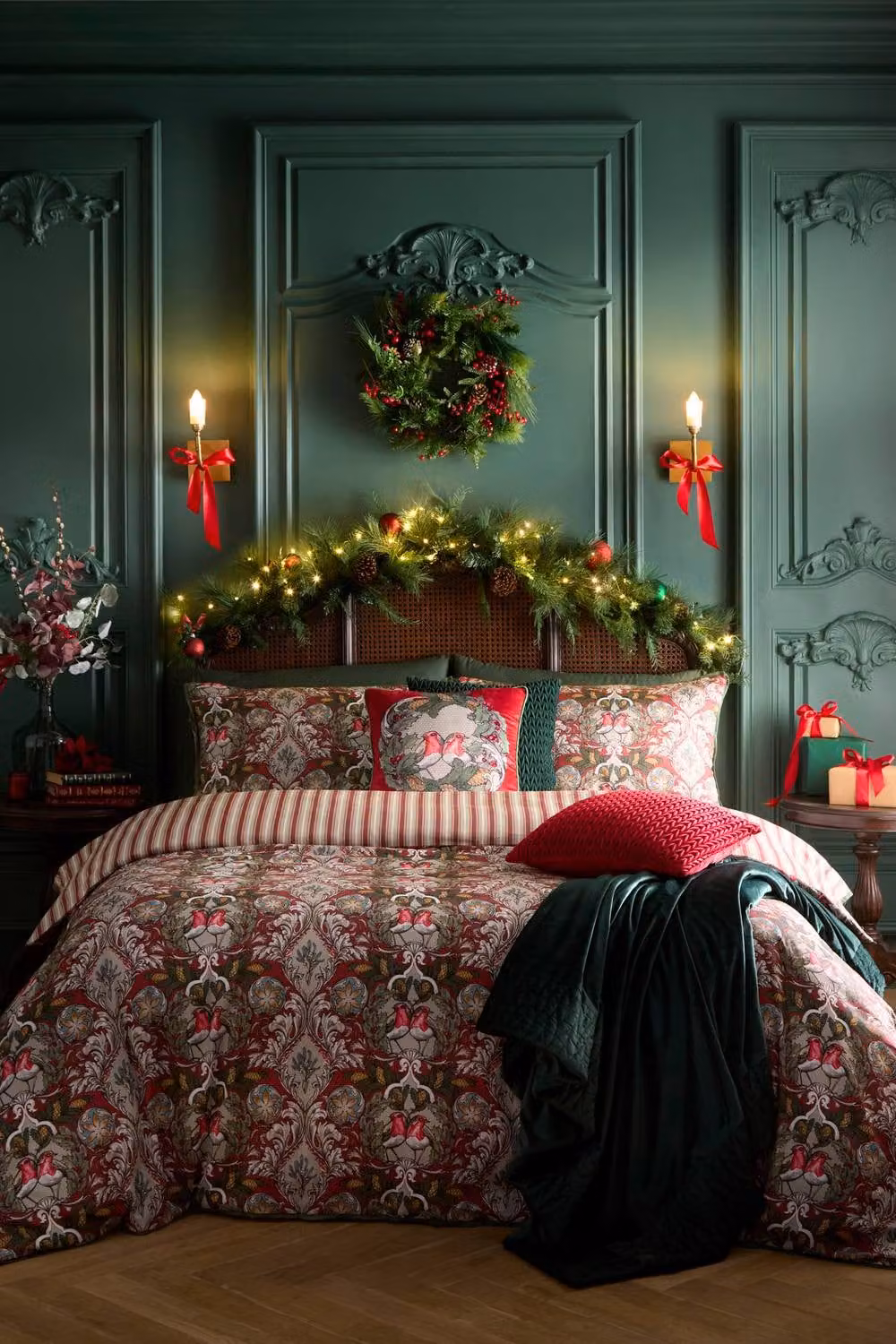 House of Llewelyn-Bowen Festive Robin Red Velvet Filled Cushion, W/D/H: 43 x 43 x 43 cm – 3