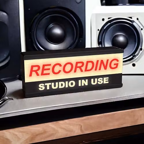 Echo Three LED Recording Studio In Use Light Up Sign, Retro Multicolour Wall Light for Home Office and Music Studios – 3