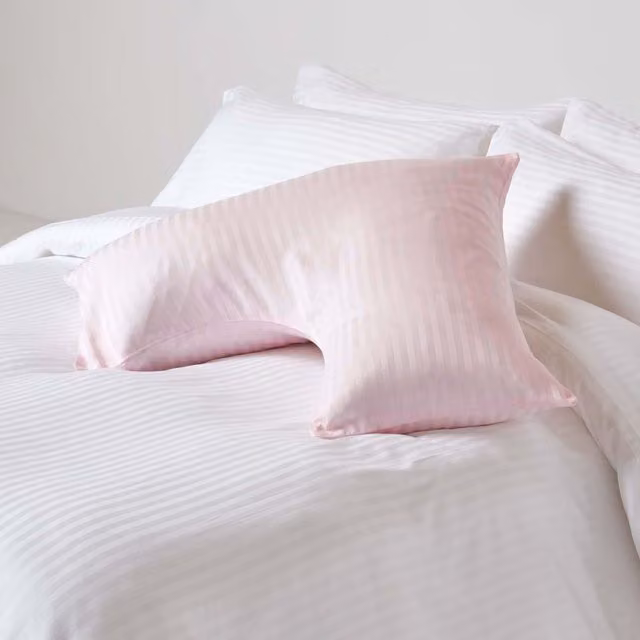 Homescapes Pink Egyptian Cotton V-Shape Pillowcase with Satin Stripe Detail
