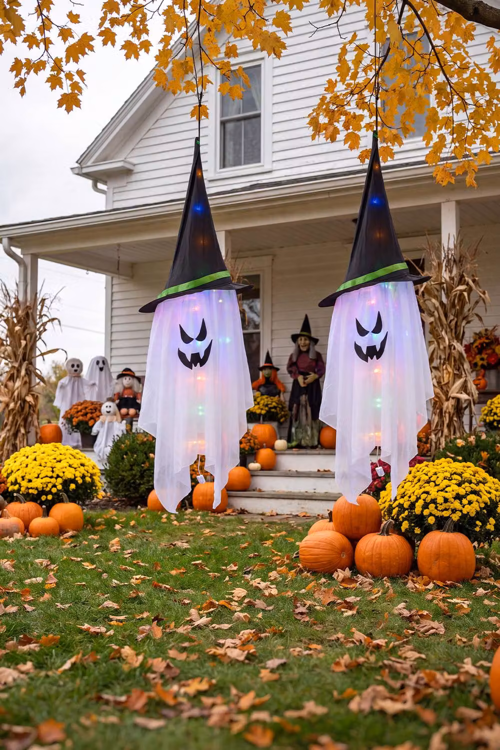 Living and Home Set of 2 Halloween LED Glowing Ghost Figures with Witch Hats in White and Purple – 2