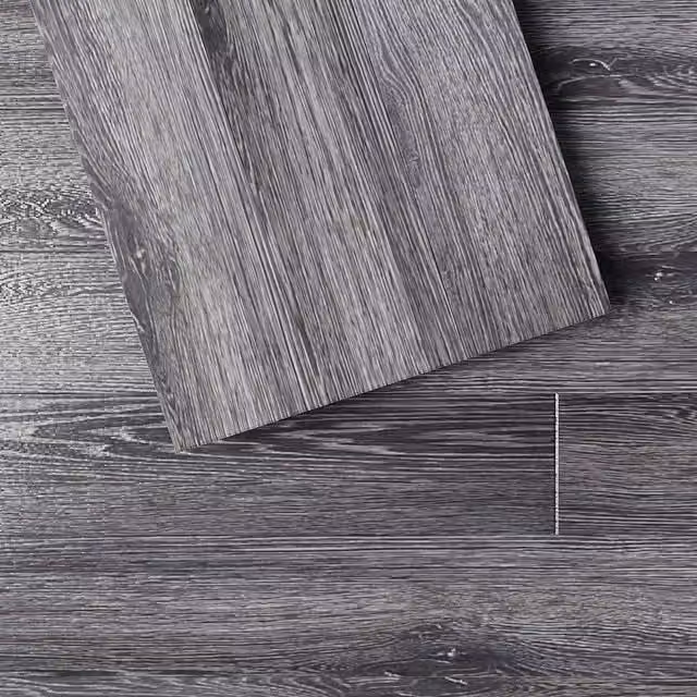 Komore Set of 20 Wood Look Click-Lock PVC Flooring Planks in Grey