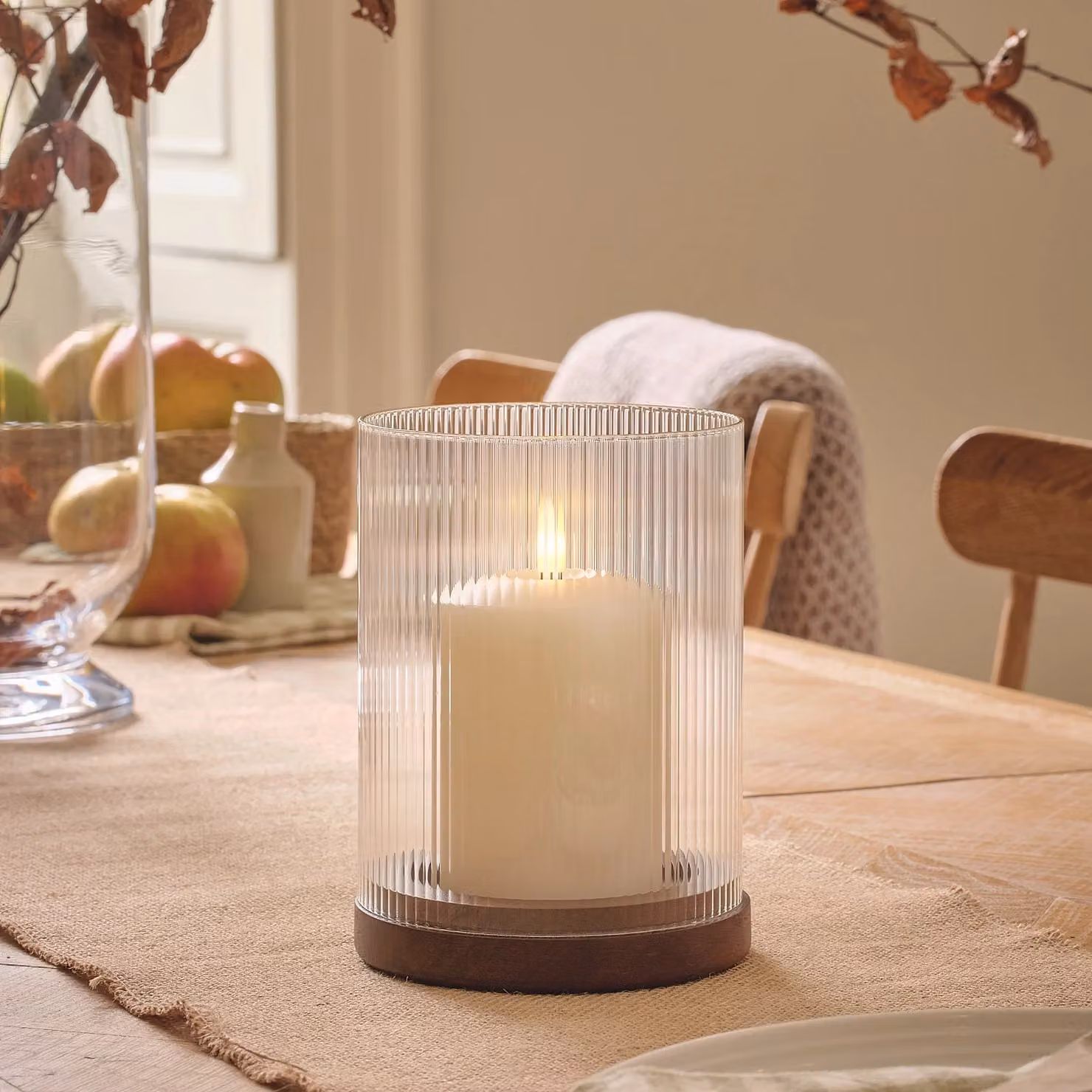 Lights4fun TruGlow LED Candle and Striped Fluted Glass Hurricane Holder with Remote Control and Timer – 1