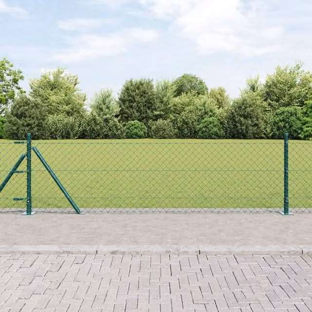 Berkfield Home Green PVC-Coated Galvanised Steel Chain Link Fence with 13 Round Flanged Posts, W: 25 m, H: 0.4 m – 1