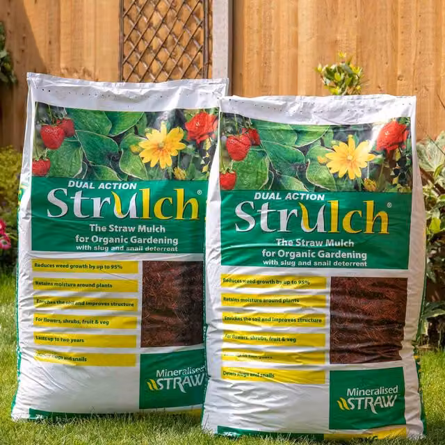 Strulch Organic Wheat Straw Mulch, Earthy Brown, 100 l
