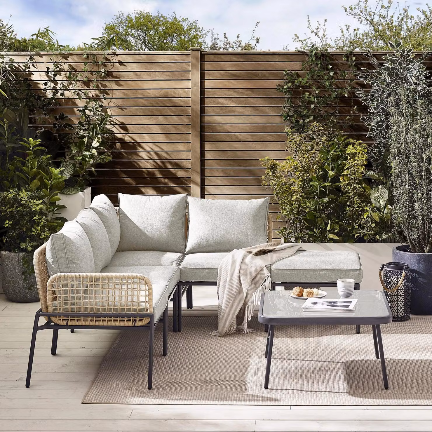 FurnitureboxUK Maldives 5 Seat PE Rattan L-Shape Outdoor Garden Sofa Set with Coffee Table and Ottoman in Beige – 2
