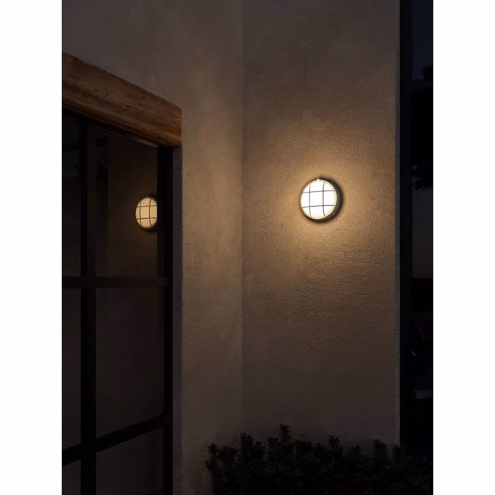 Netlighting Fond LED Outdoor Bulkhead Wall Lamp, White, 15W, IP44 – 2