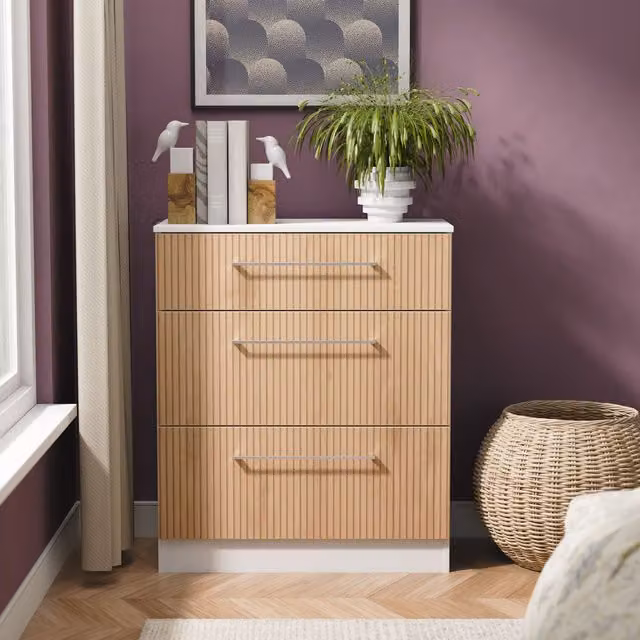 Ready Assembled 2 U Gloucester 3 Drawer Deep Chest in White