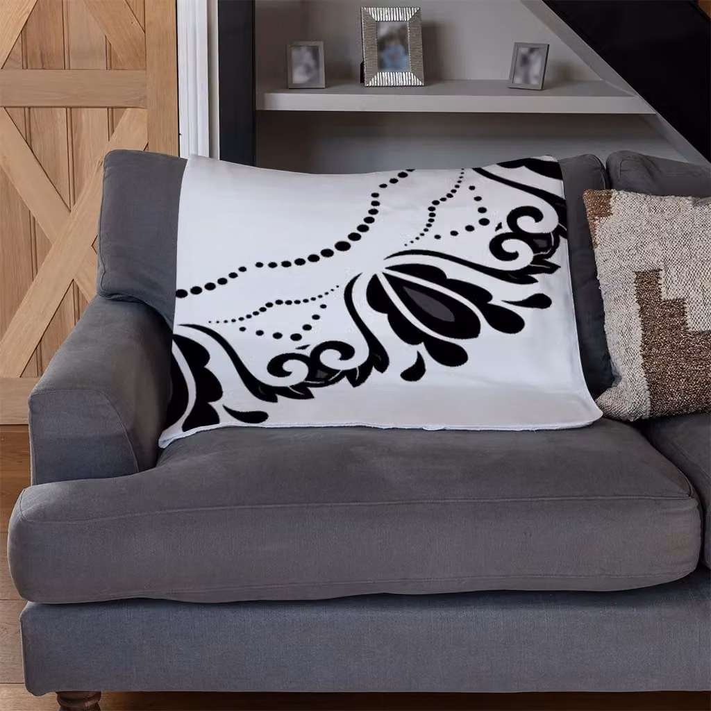 Benjamin Tate Design Floral Element Fleece Blanket in Black, Beige and White, W/D/H: 120 x 150 cm – 3