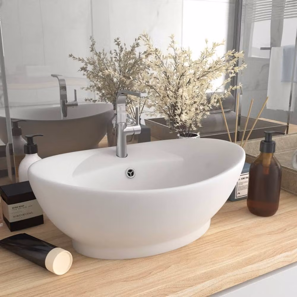 Berkfield Home Luxury Oval Ceramic Countertop Basin with Overflow in Matt White, W: 58.5 cm, D: 39 cm – 1