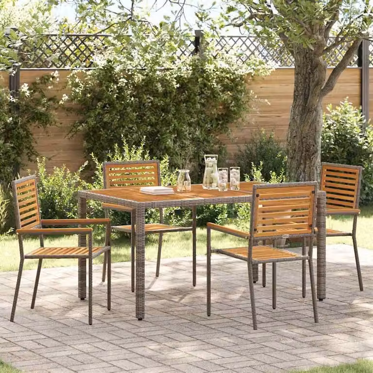 Berkfield Home Set of 4 Outdoor Chairs in Grey and Brown PE Rattan with Solid Acacia Wood