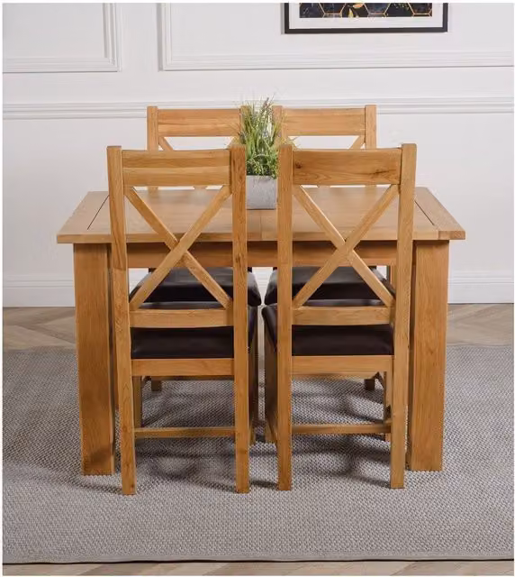 Thats Furniture Hampton Oak Extending Dining Table and 4 Berkeley Leather Chairs, Brown