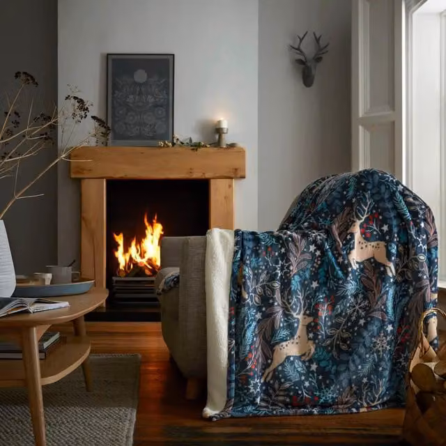 Porfolio Living Norwegian Ethnic Winter Stags Sherpa Fleece Throw in Blue, Gold, Green and Purple, W: 170 cm