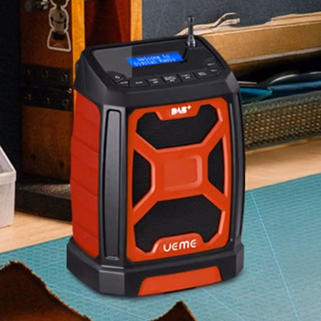 UEME 5W Rechargeable DAB+ Jobsite Radio in Red