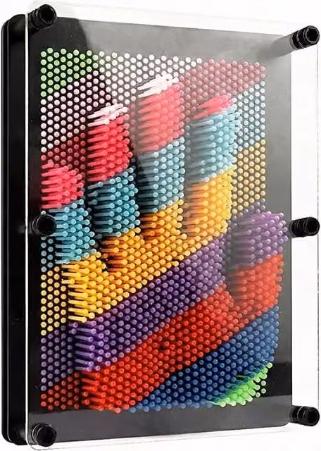 The Magic Toy Shop Pin Art 3D Sculpture Sensory Gadget in Black and Multicolour