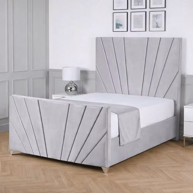 Living Comfort Bedz Lumina Plush Velvet Upholstered Bed with Slatted Base and 48 Inch Headboard in Silver, Size: Double (W/D/H: 140 x 200 cm)