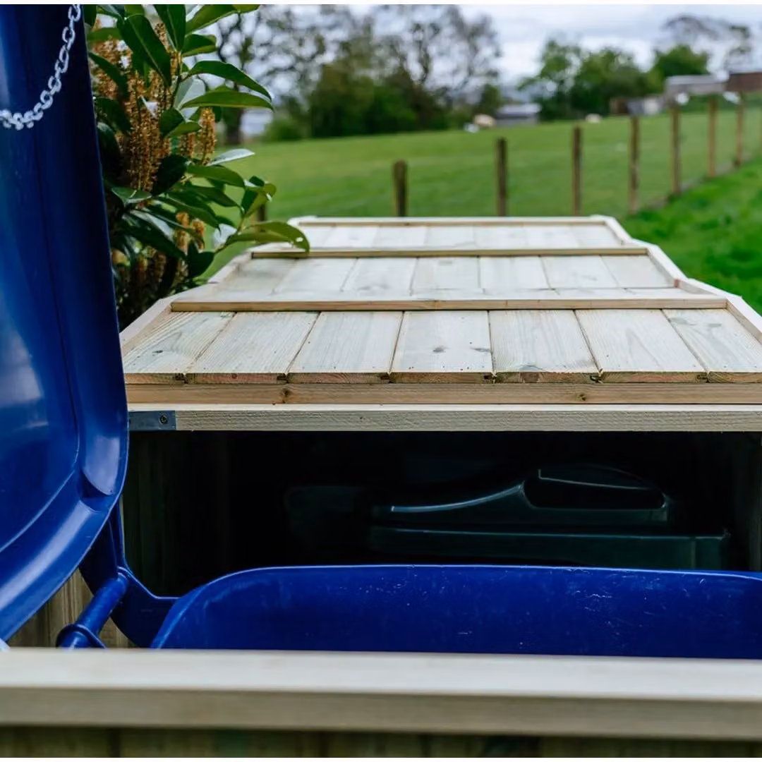 Buttercup Farm Shireburn Brown Bin Store with Floor and Shelving, Fits 2x 180L/240L Wheelie Bins and 4x Boxes, W/D/H: 120.0 x 80.4 x 261.5 cm – 4