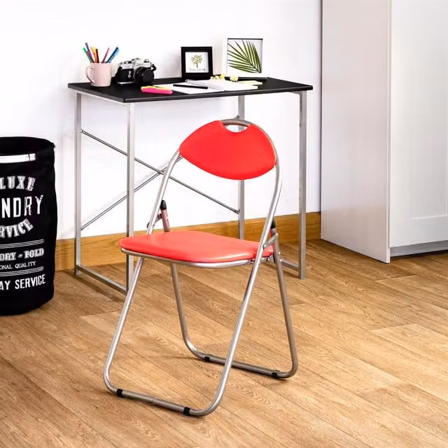 Harbour Housewares Pack of 6 Red Padded Folding Metal Chairs with Synthetic Leather Seating