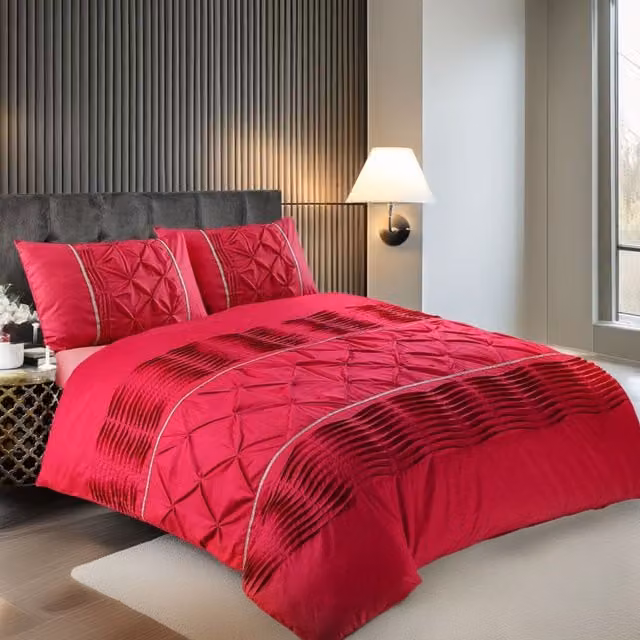 Snug City Modern Pintuck Border Red Duvet Cover and Pillowcase Set, King Size, W: 180 cm, H: 200 cm