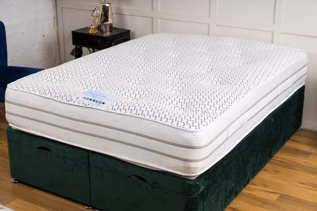 UK Bed Furniture Swansea 2000 Pocket Mattress in White, Size: Single, W/D/H: 90 x 200 cm – 1