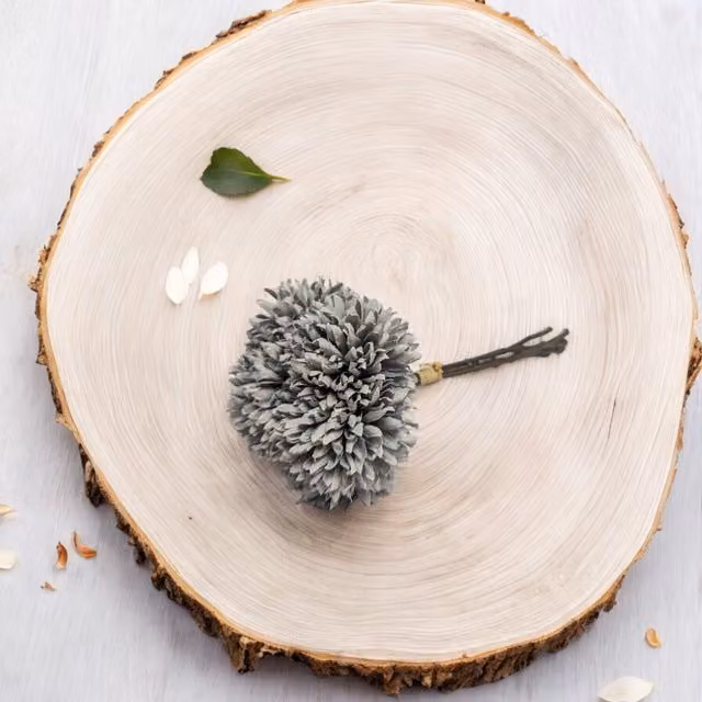 Kingsbury Gifts Grey Artificial Round Pom Pom Bunch, Diameter: 22 cm