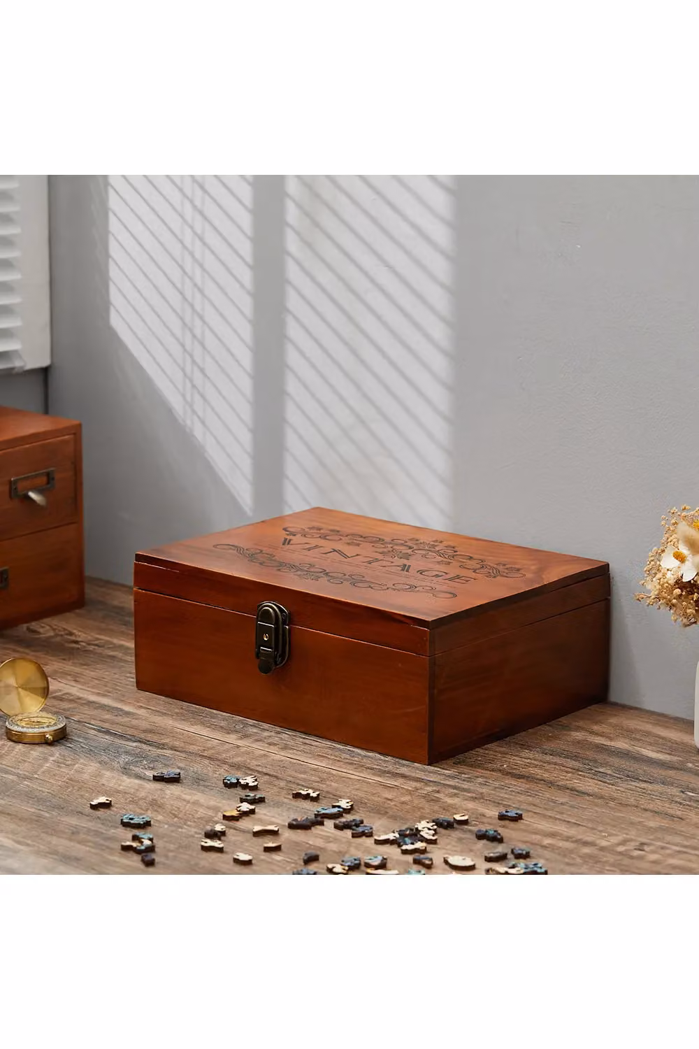 Living and Home Vintage Solid Wood Storage Box with Hinged Lid and Lock Clasp in Brown – 2