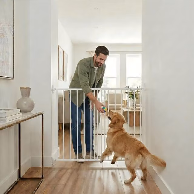 Safetots Extra Tall Screw-Fitted Baby Stair Gate, Black and White, Height: 103.5 cm, Width: 62.5 cm - 106.8 cm
