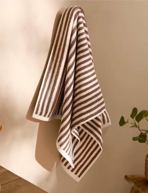 YARD Hebden Striped Fluffy Pure Cotton Bath Towel in Brown