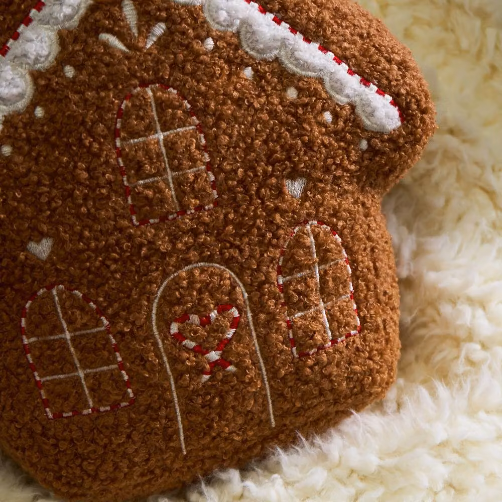 OHS Gingerbread House Christmas Scatter Cushion, Brown Plush Decorative Pillow – 2
