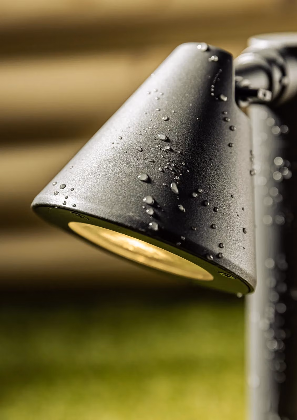CGC Lighting Molly Modern Cone Grey Aluminium Post Light with Transparent Glass – 3