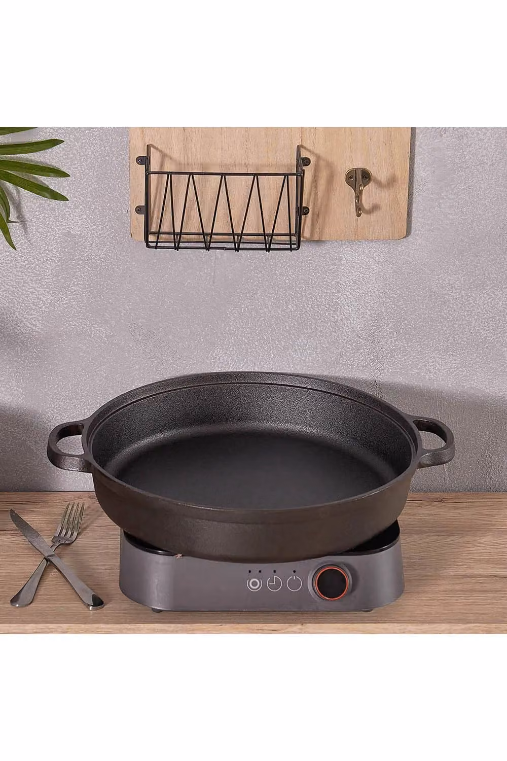 Living and Home Cast Iron Frying Pan in Black, W: 32.5 cm, H: 7 cm – 2