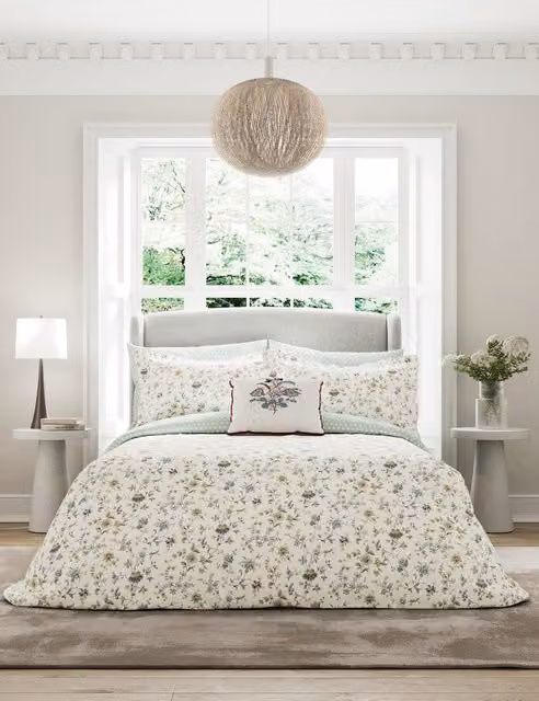 V&A Reversible Floral Cotton Percale Bedding Set, Duck Egg Blue, W: 180 cm x L: 200 cm