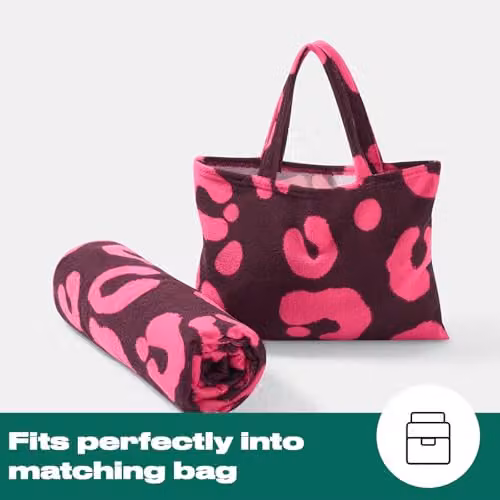 OHS Burgundy Abstract Leopard Print Microfibre Beach Towel with Bag, W: 75 cm, L: 215 cm – 4