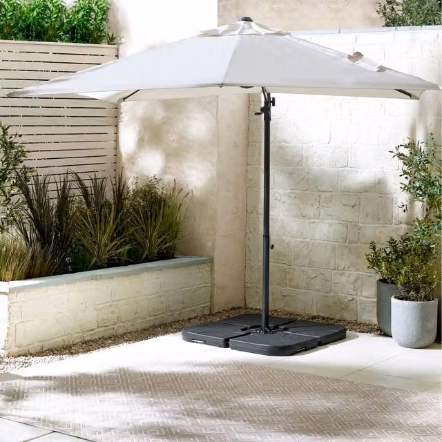 FurnitureboxUK Cantilever Square Parasol in Beige with UPF 50 Protection and Aluminium Frame