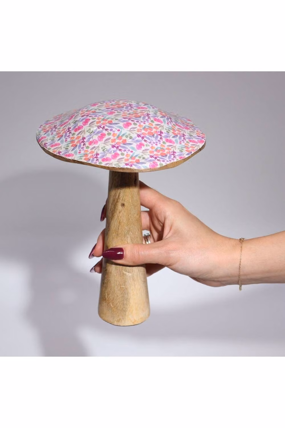 KDMD Large Multicolour Wooden Mushroom with Pastel Hearts Tabletop Decor