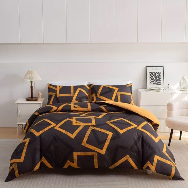 Pamposh Ultra Soft Reversible Microfibre Duvet Cover Set with Zipper Closure in Black and Gold, Super King, W: 200 cm x D: 200 cm