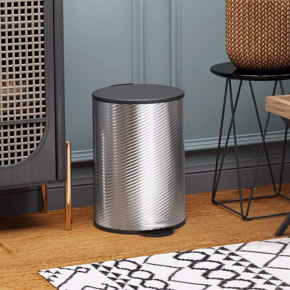 STILVORA 20L Stainless Steel Pedal Bin with Soft-Close Lid and Removable Inner Bucket in Silver – 2