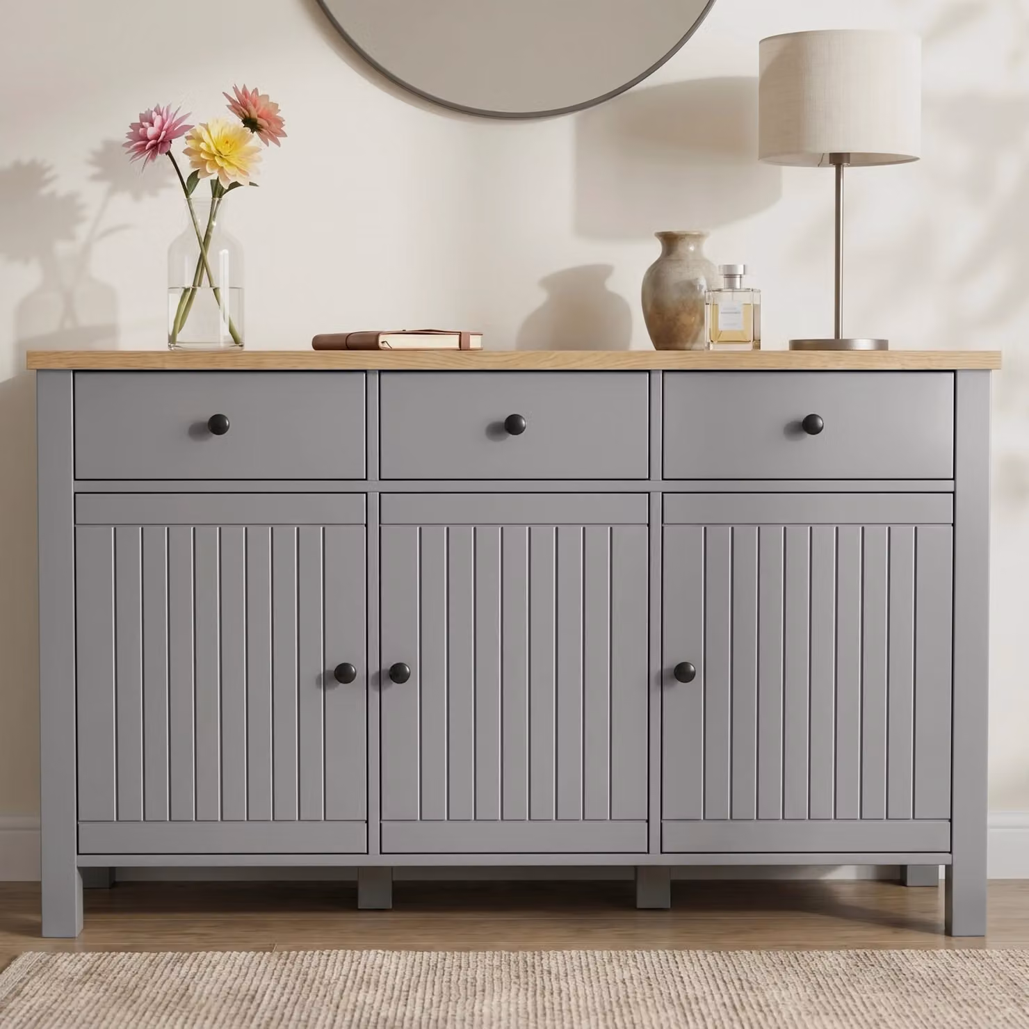 DHS Linra Grey Painted 3 Door Sideboard with Drawers and Oak Top W/D/H: 135 x 43 x 81 cm