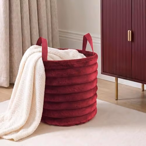 OHS Ribbed Faux Fur Storage Basket with Handles, Red/Pink, W/D/H: 26.0 x 26.0 x 30.0 cm – 1