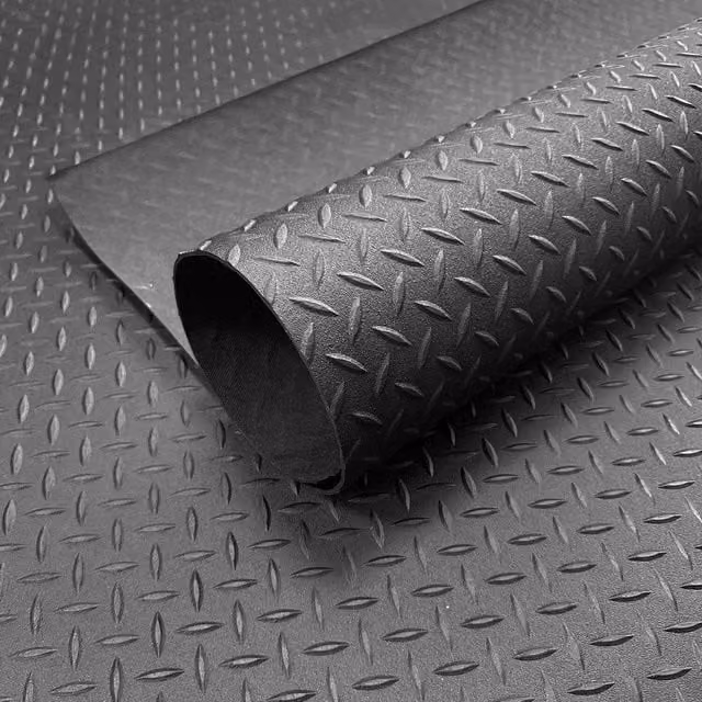 Nicoman Heavy Duty Diamond Pattern Rubber Flooring, Black, 13m
