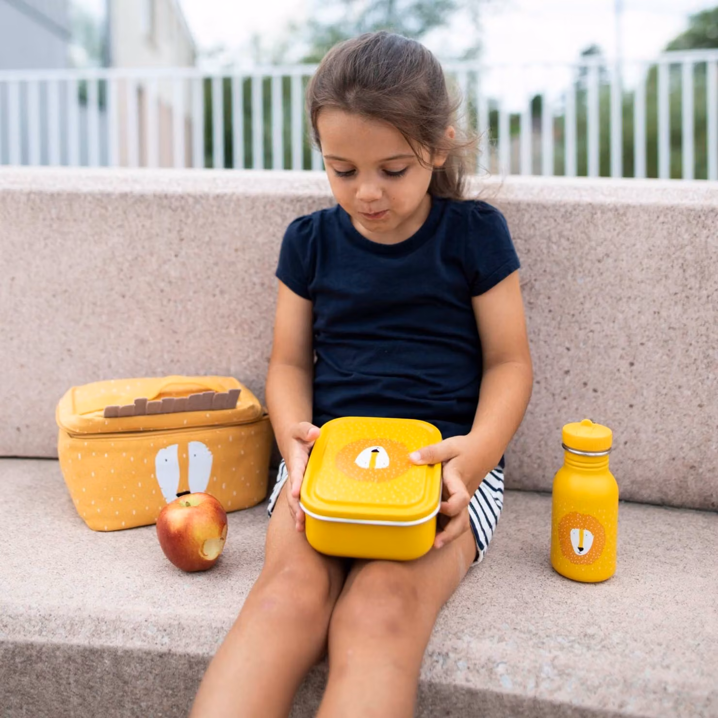 Trixie Mr. Lion Small Lunch Box, Yellow – 2