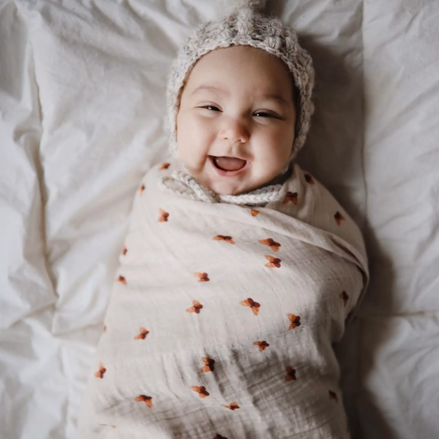 Mushie Organic Cotton Muslin Swaddle for Babies, Butterflies, Beige – 2